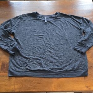 Mondetta Gray Leopard Print Long Sleeve Top Light Crewneck Sweatshirt Size XL